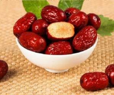 عناب و فالوده عناب